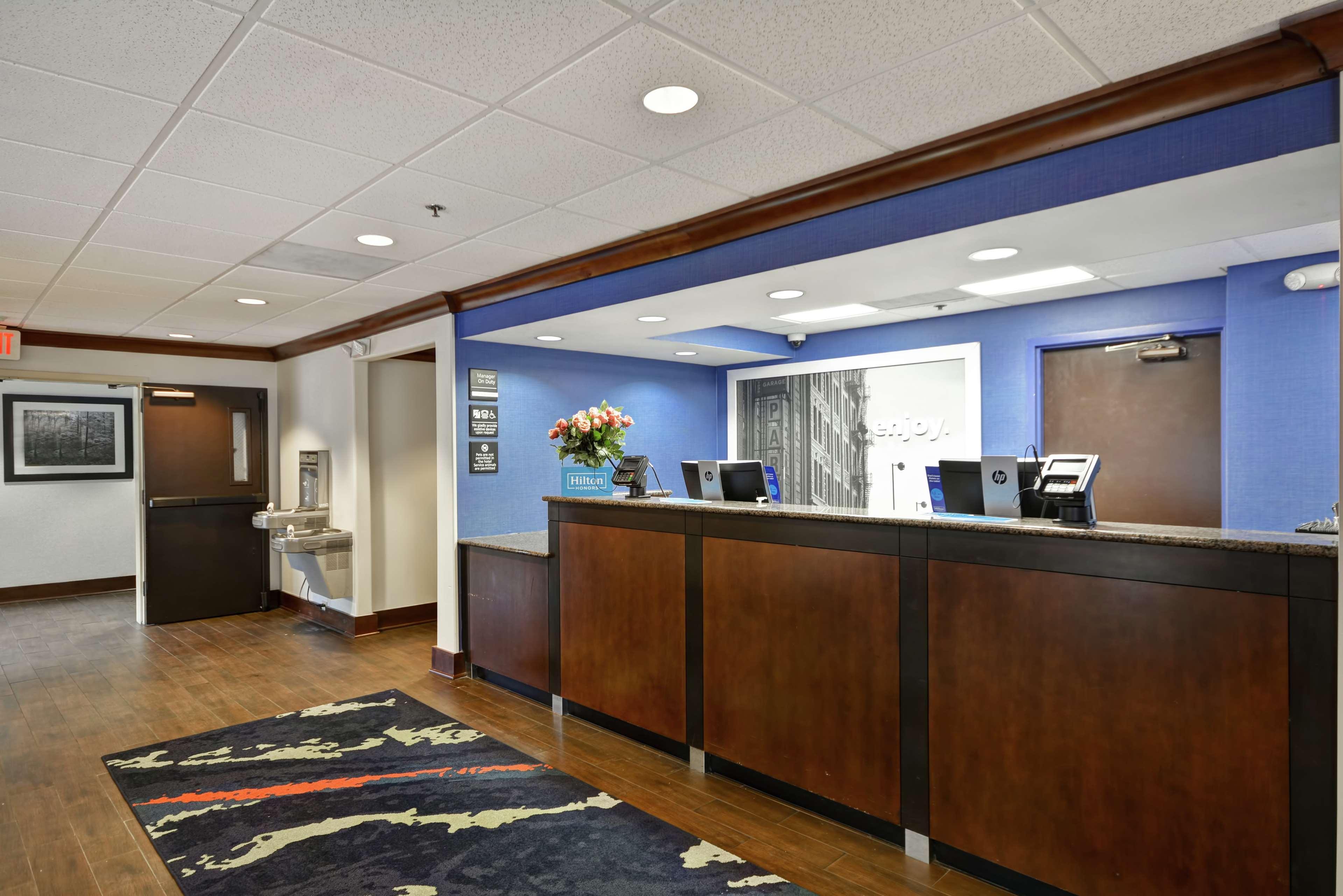 Hampton Inn Birmingham/Mountain Brook Dış mekan fotoğraf