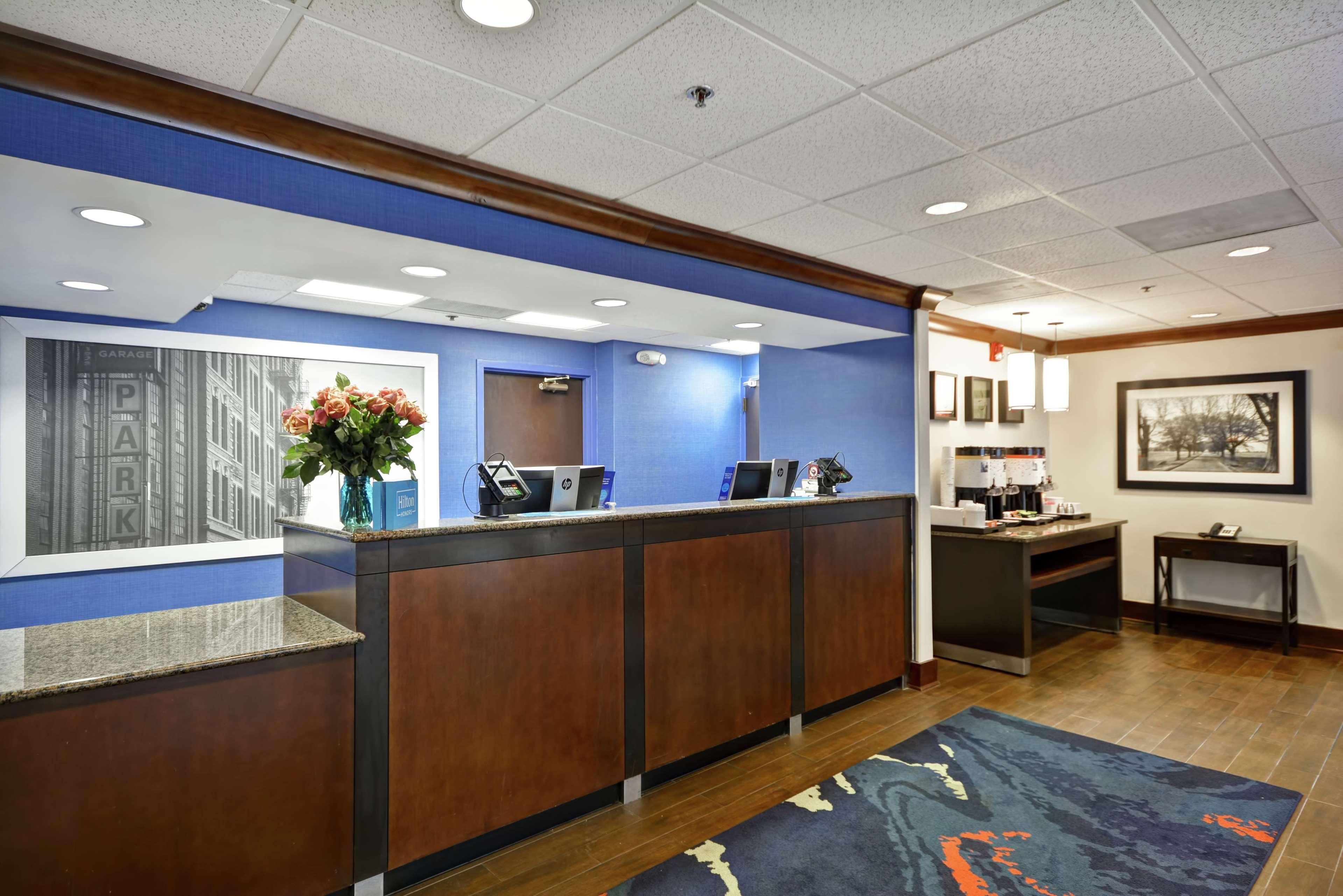 Hampton Inn Birmingham/Mountain Brook Dış mekan fotoğraf